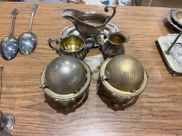 Gravy bowl