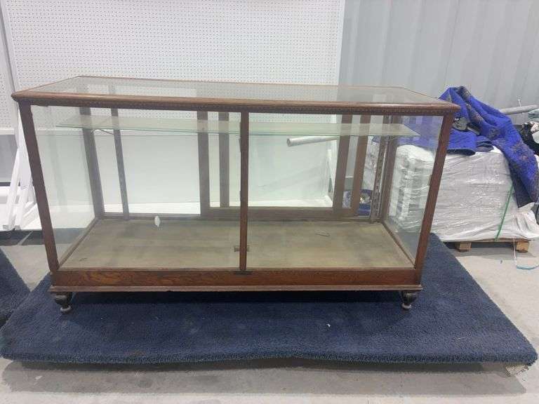 Glass Display