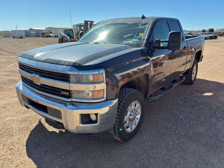 2015  Chevrolet  Silverado 2500 LT  Double Cab