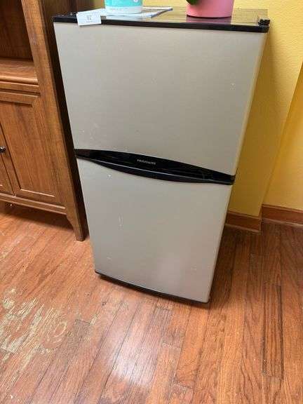 Frigidaire mini
