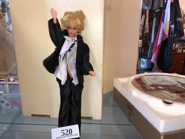 Vintage 1967 Barbie made in Japan