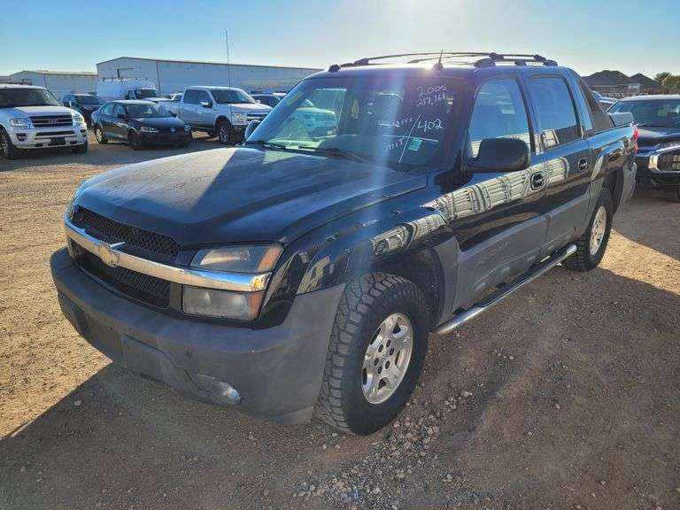 2005  Chevrolet  Avalanche  SUV 4D