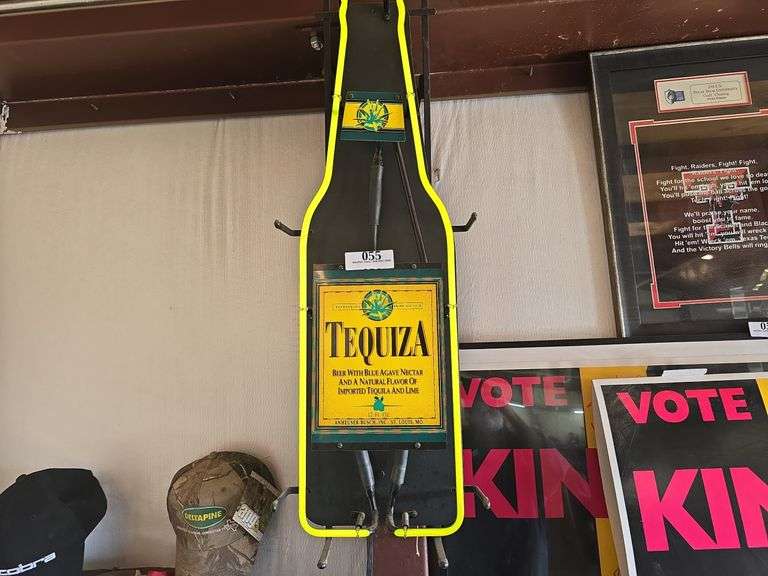 Tequiza Neon Sign 11" x 33"
