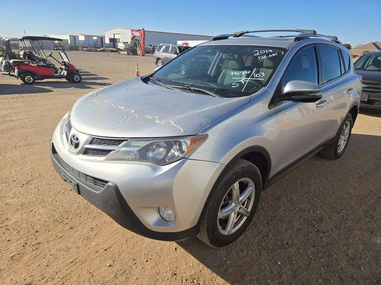 2014  Toyota  RAV4 XLE  SUV 4D