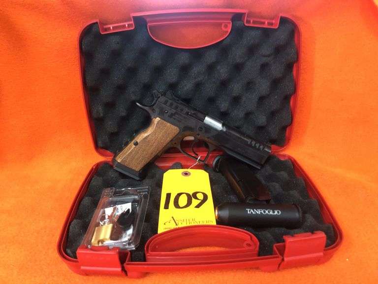 Tanfoglio .40 S&W Defiant Stocdk I Pistol