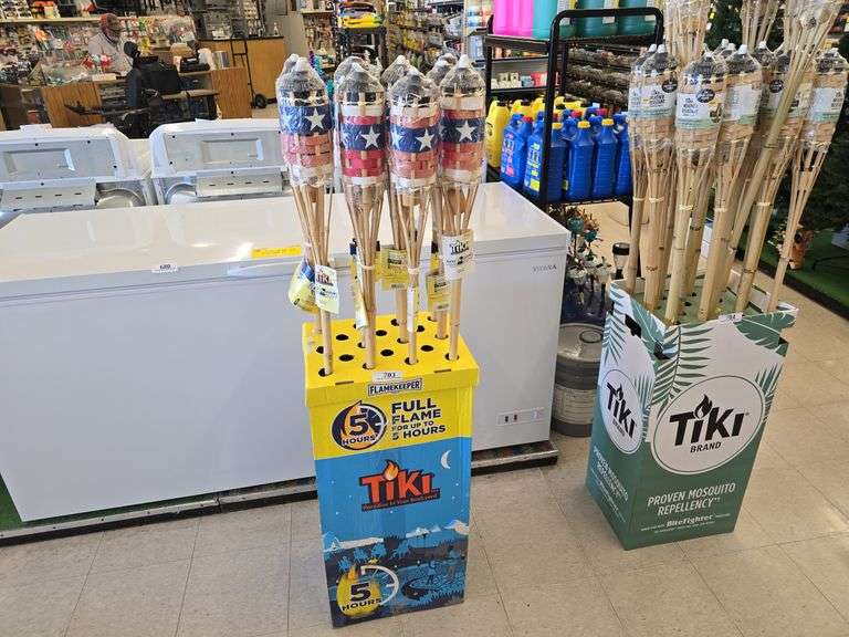 (11) Flame Keeper Tiki Torches