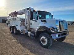 2011  International Harvester  SX525  Truck  Digger Derrick Truck