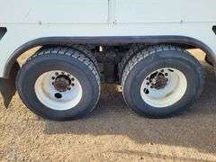 2011  International Harvester  SX525  Truck  Digger Derrick Truck
