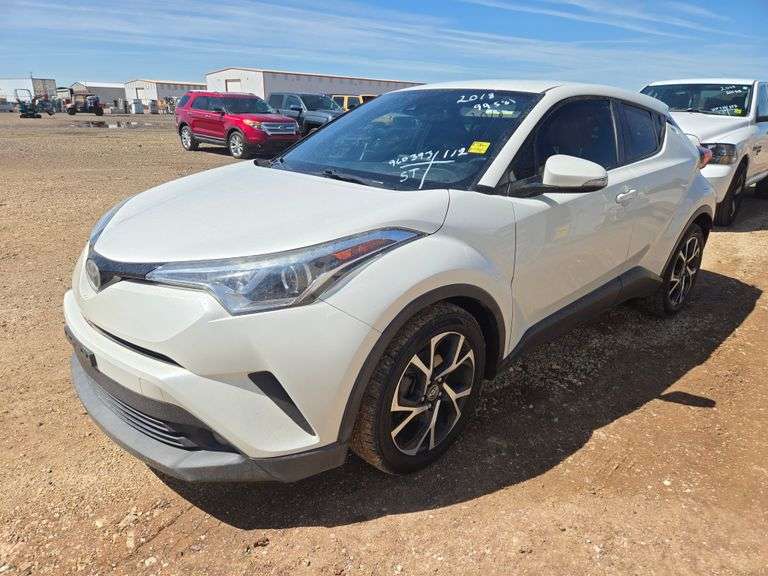 2018  Toyota  C-HR XLE   SUV 4D
