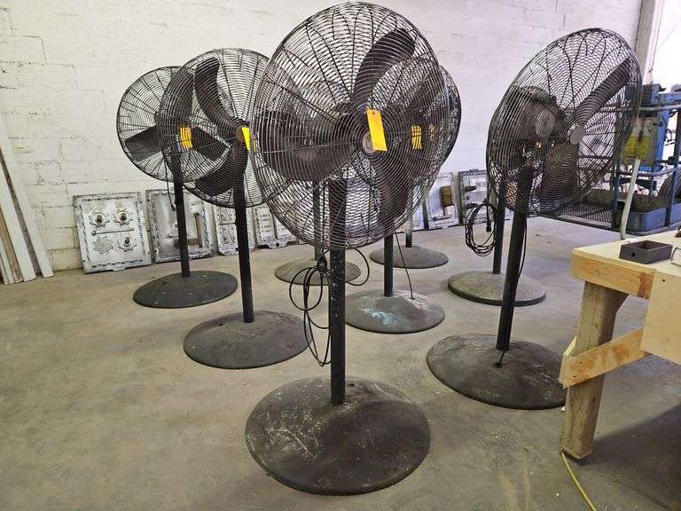 30" Airmaster Industrial Pedestal Fan UP3OLF16-S