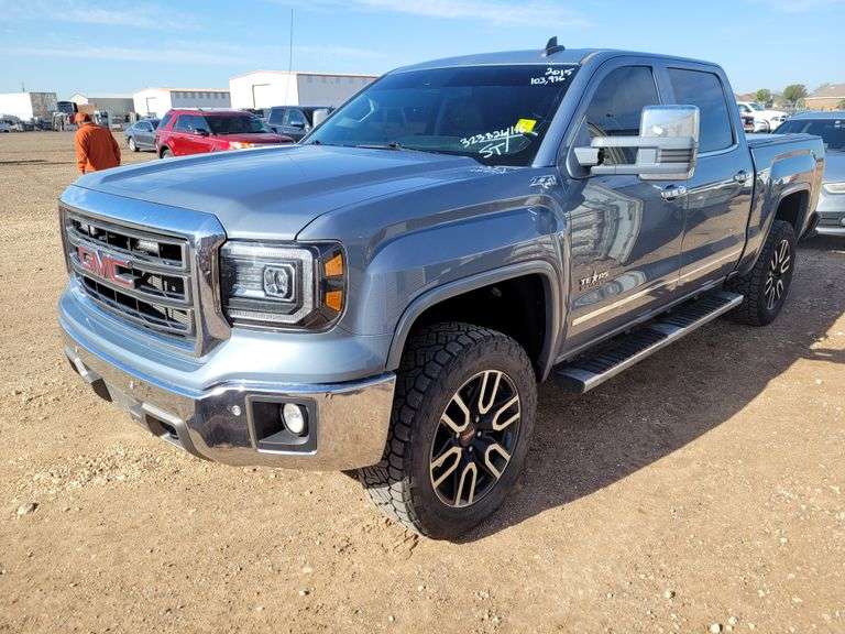 2015  GMC  Sierra 1500 SLT  Crew Cab