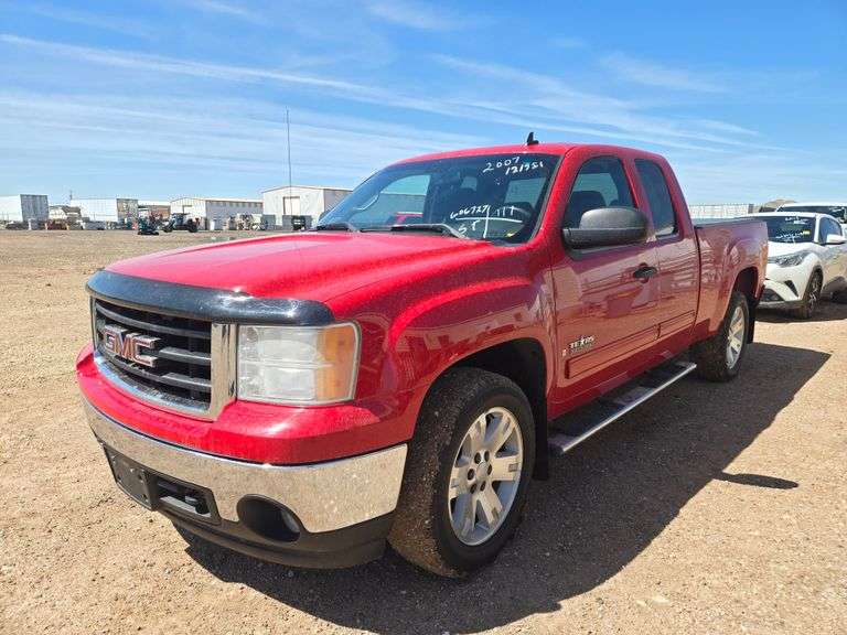 2007  GMC  Sierra 1500 SLE   Extended Cab 4D