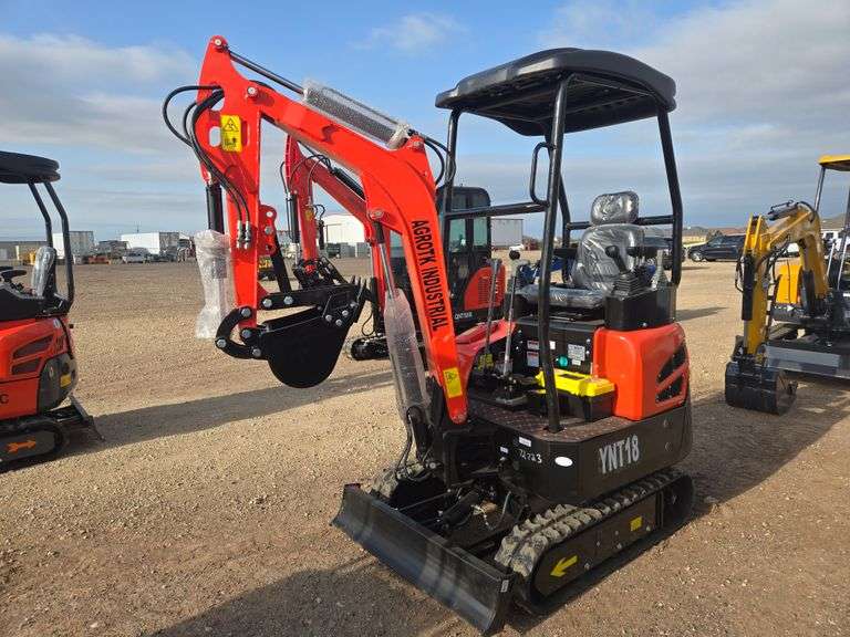 2025  AGT YNT18  Mini Excavator
