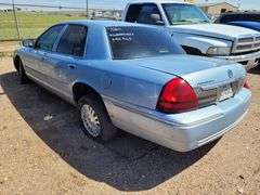 2006  Mercury  Grand Marquis LS  Sedan 4D