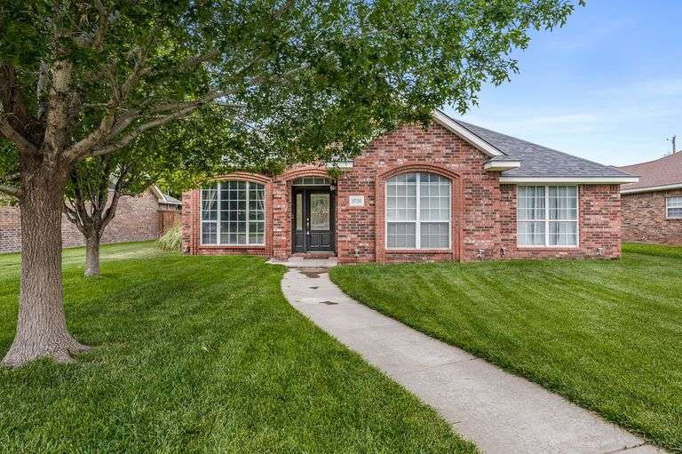 3BR Home in City Park 