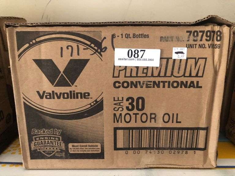 (12) qt. Valvoline Premium SAE 30 Motor Oil