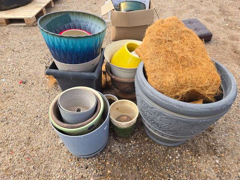 Various Sized Planters