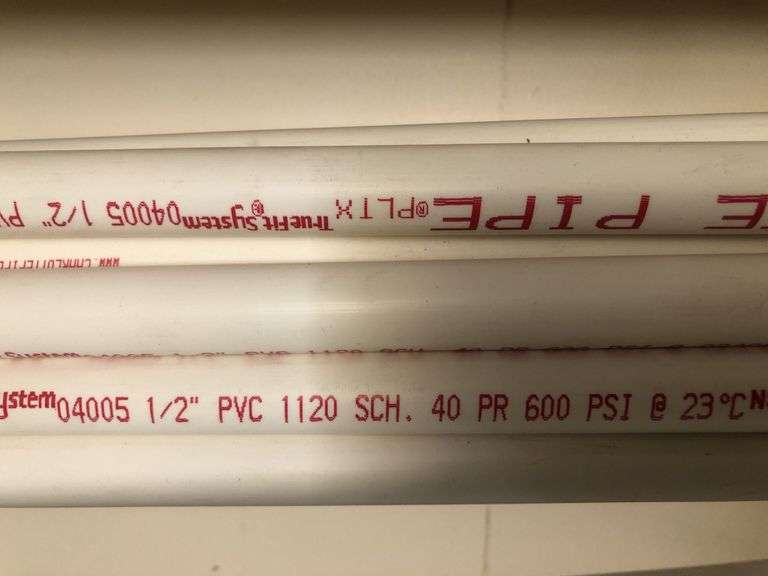 (19) PVC SCH 40 Pipe 1/2" x 10ft