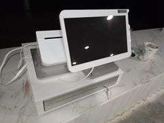 Clover Station Solo Checkout System W/ Cash Drawer
