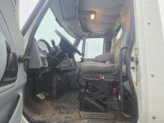 2005  International Harvester  8500  Truck