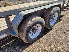 2004  MAXE  Trailer