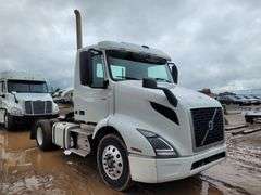 2019  Volvo  VNR64T   Conventional-New Generation  TRACTOR TRUCK