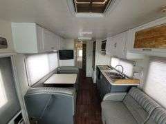 1999  Ford  Coachman Miranda  Motorhome