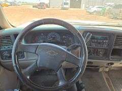 2005  Chevrolet  Silverado 1500 LS   Extended Cab 4D