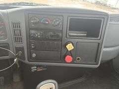 2005  International Harvester  8500  Truck
