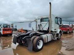 2019  Volvo  VNR64T   Conventional-New Generation  TRACTOR TRUCK
