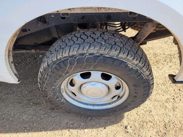 2017  Ford  F150  Regular Cab 2D  XL