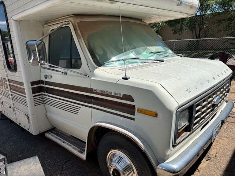 1986 Ford RV - Assiter Auctioneers