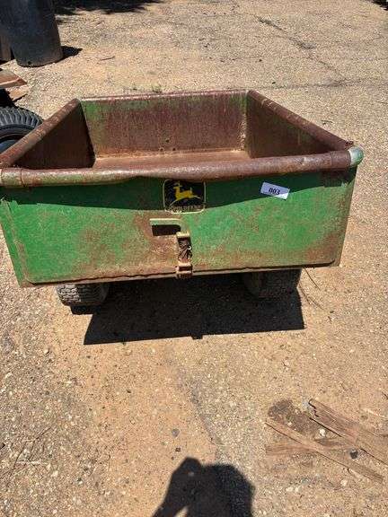 John deer wagon trailer