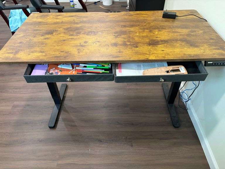 Desk/Table