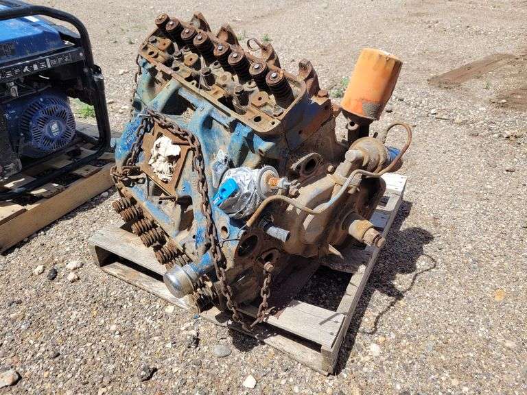 V8 Engine