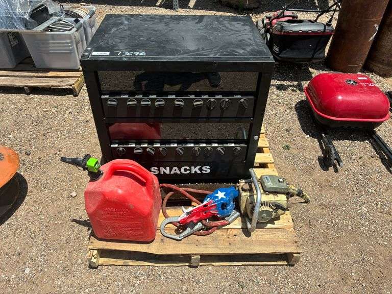Snack Machine w/Gas Can
