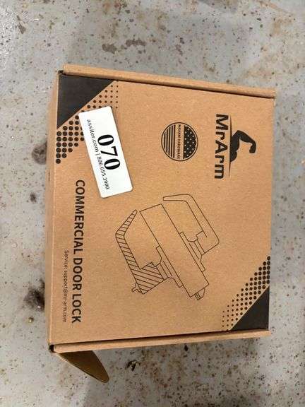 MrARM Commercial door lock