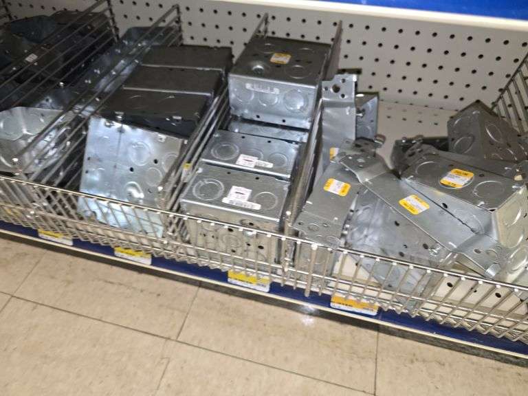 Raco (2) 6AWG Wedge Clamps, Welded Drawn 265Q Boxes