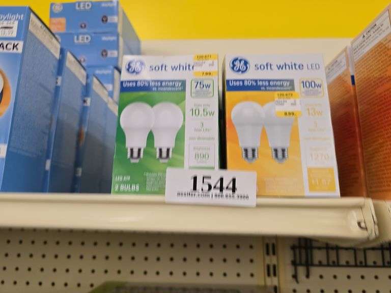 (4) 2pack GE 75W LED & (4) GE 100W LED Bulbs