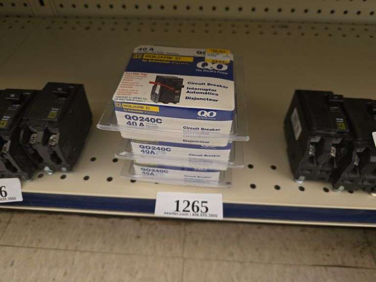 (3) Square D 40A Circuit Breaker