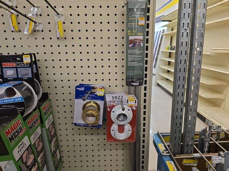 Brass & White Pole Socket Sets w/Adjustable Closet Rods