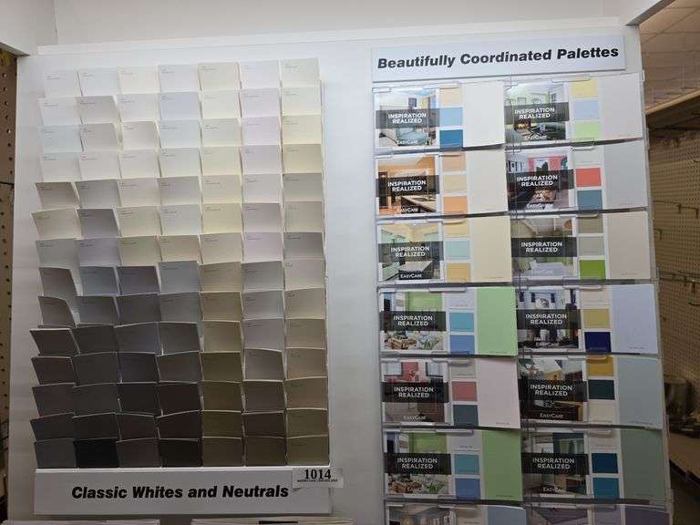 Create Easy Care Display 37 x 18 x 82