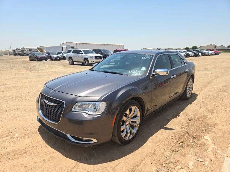 2020  Chrysler  300 Limited  Sedan 4D