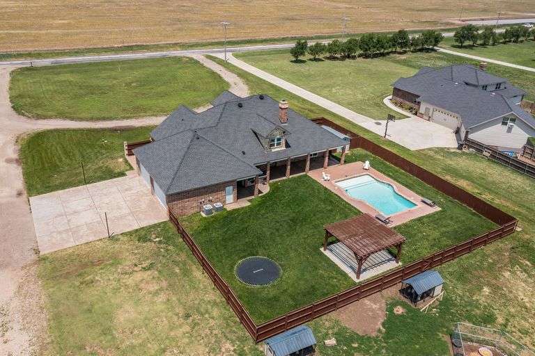 Bushland Beauty with a Pool:  5101 Bushland Rd