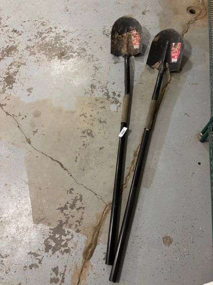 Bendable shovels