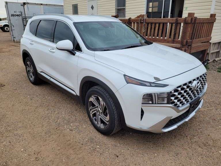 2021  Hyundai  Santa Fe SEL  SUV 4D