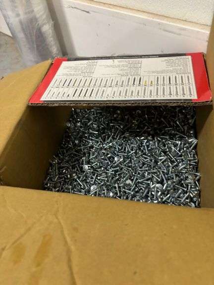 Self tapping screws
