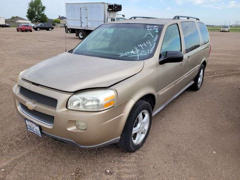 2005  Chevrolet  Uplander LS  Wagon 4D