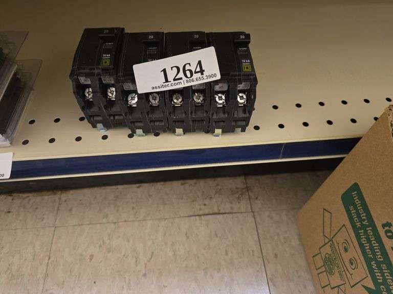 (4) Square D 10KA Breakers 20A