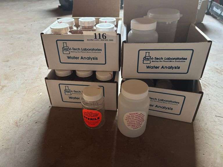 Bacteria analysis sterile bottles